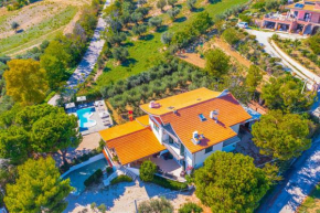 Vista Allegra Pagoda - Villa con piscina Colonnella
